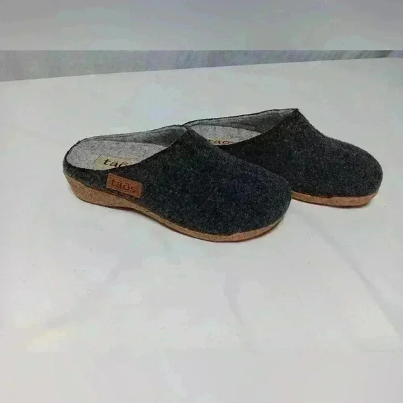 Taos Woollery Shock Absorber Slip On shoes/slippers. Ladies size 5-5.5 - Picture 8 of 9